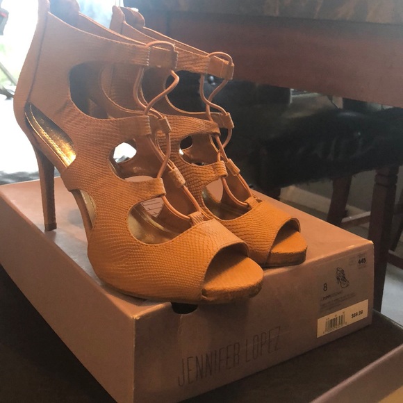 Jennifer Lopez Shoes - Jennifer Lopez heels